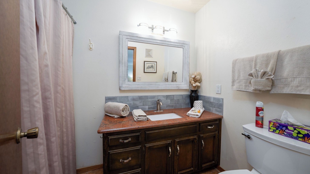 Photo of Bathroom in Ruidoso