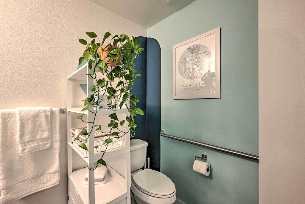Photo of Bathroom in Whittier Heights