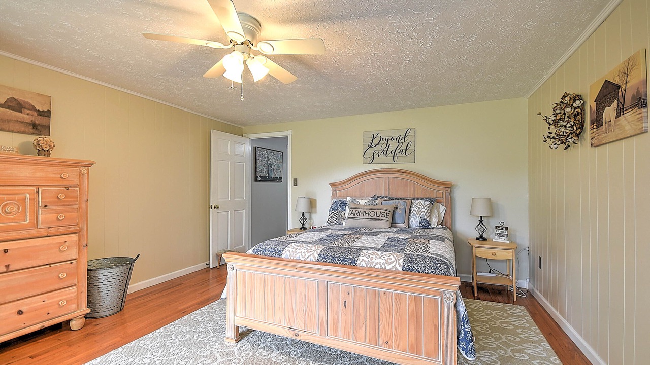 Photo of Bedroom in Abingdon