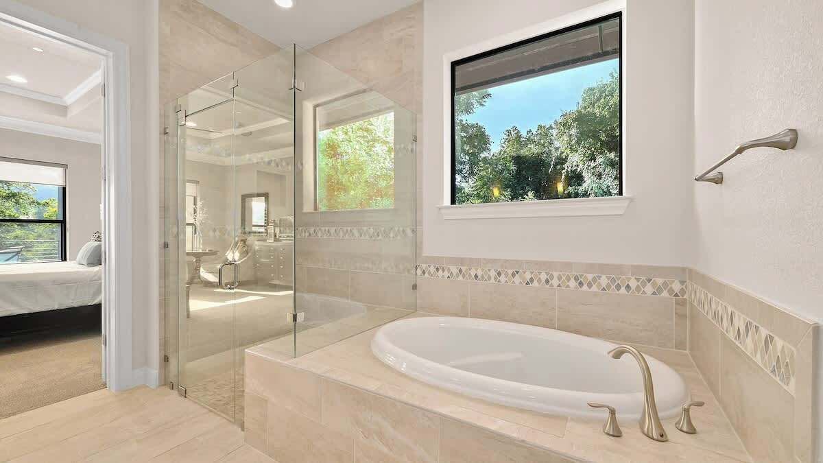 Photo of Bathroom in Apache Shores