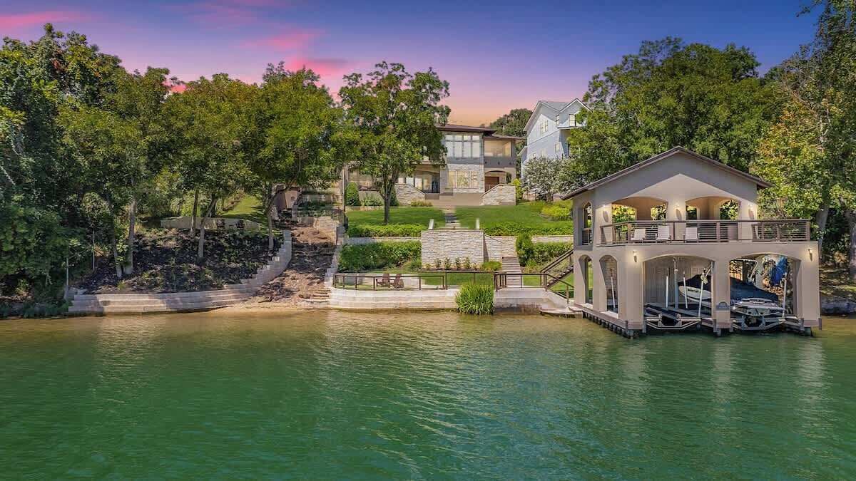 Photo of Outdoor in Apache Shores