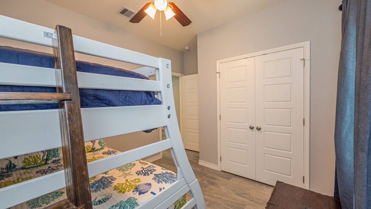 Photo of Bedroom in San Patricio County