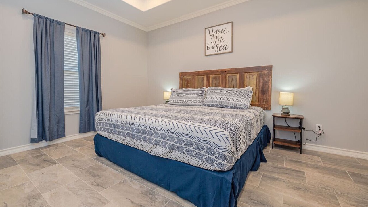 Photo of Bedroom in San Patricio County