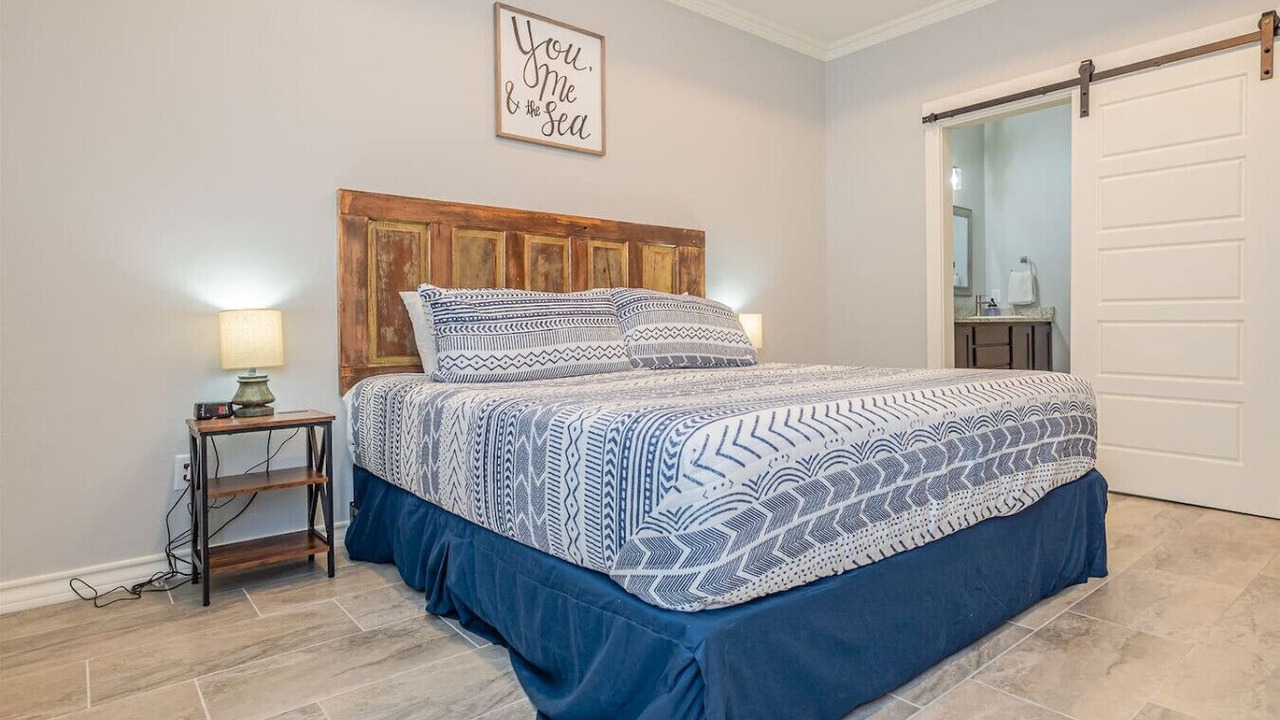 Photo of Bedroom in San Patricio County