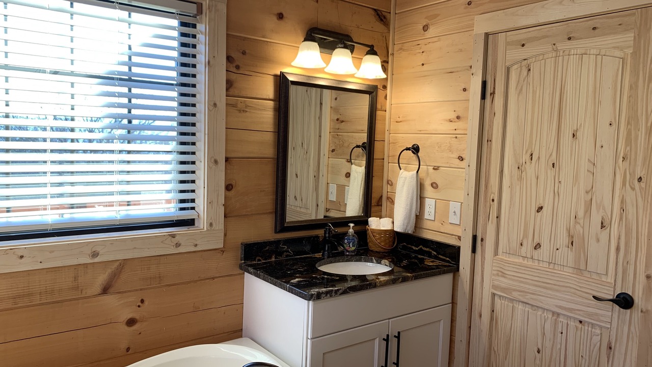 Photo of Bathroom in Rock Harbor