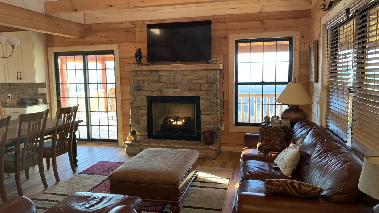 Photo of Livingroom in Rock Harbor