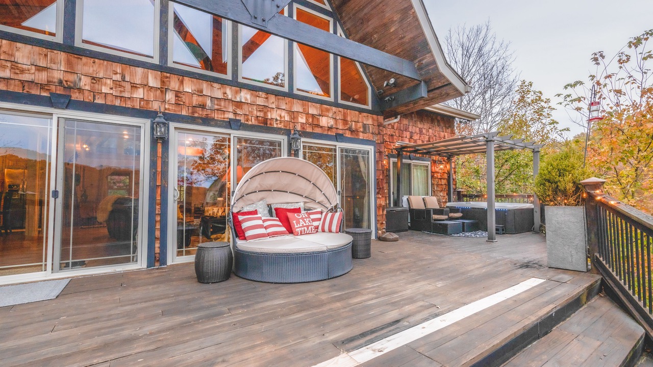 Photo of Patio Balcony in Pittsburg