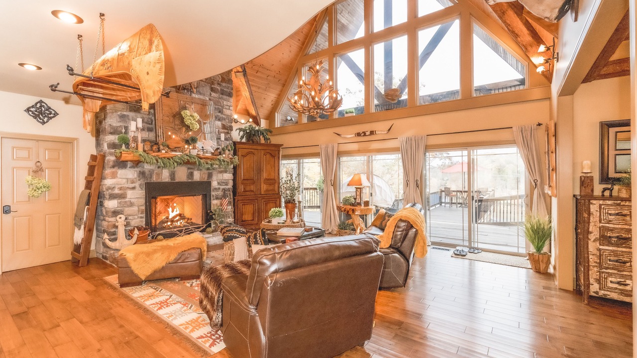 Photo of Livingroom in Pittsburg
