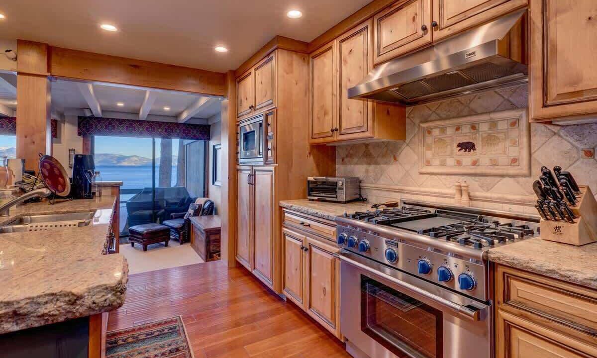 Photo of Kitchen in Dollar Point