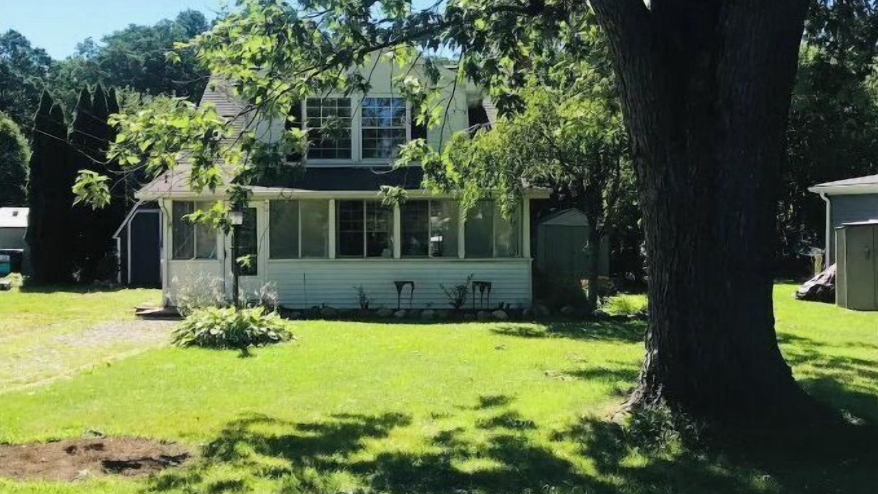 Photo of Others in Pinckney