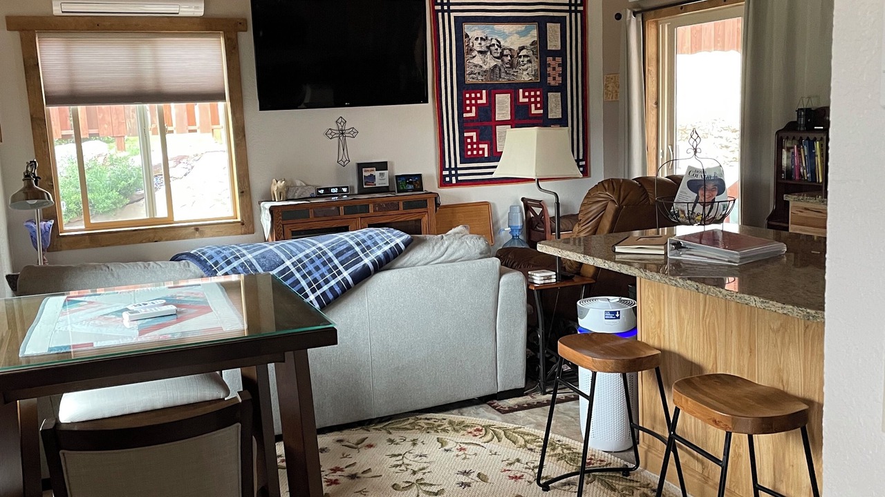 Photo of Livingroom in Custer