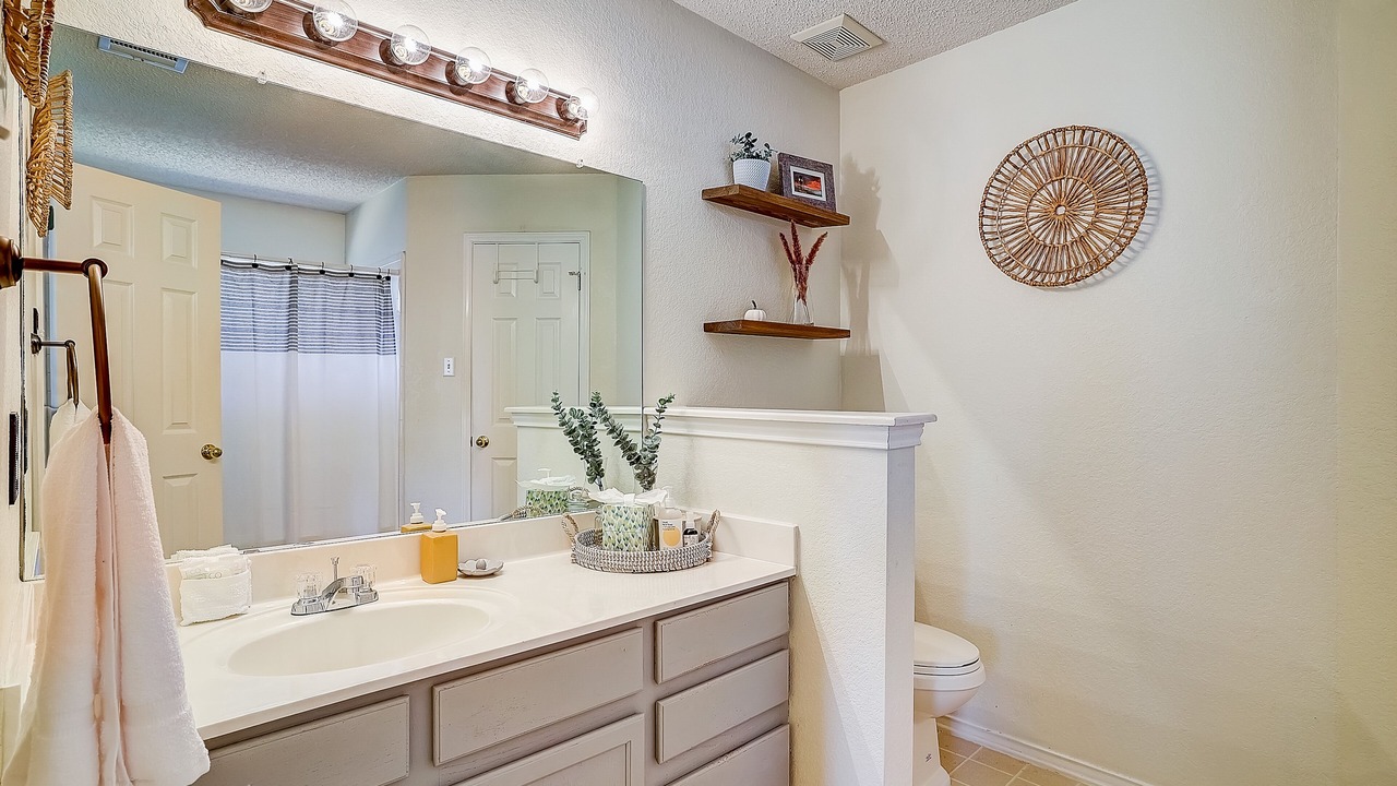 Photo of Bathroom in Round Rock