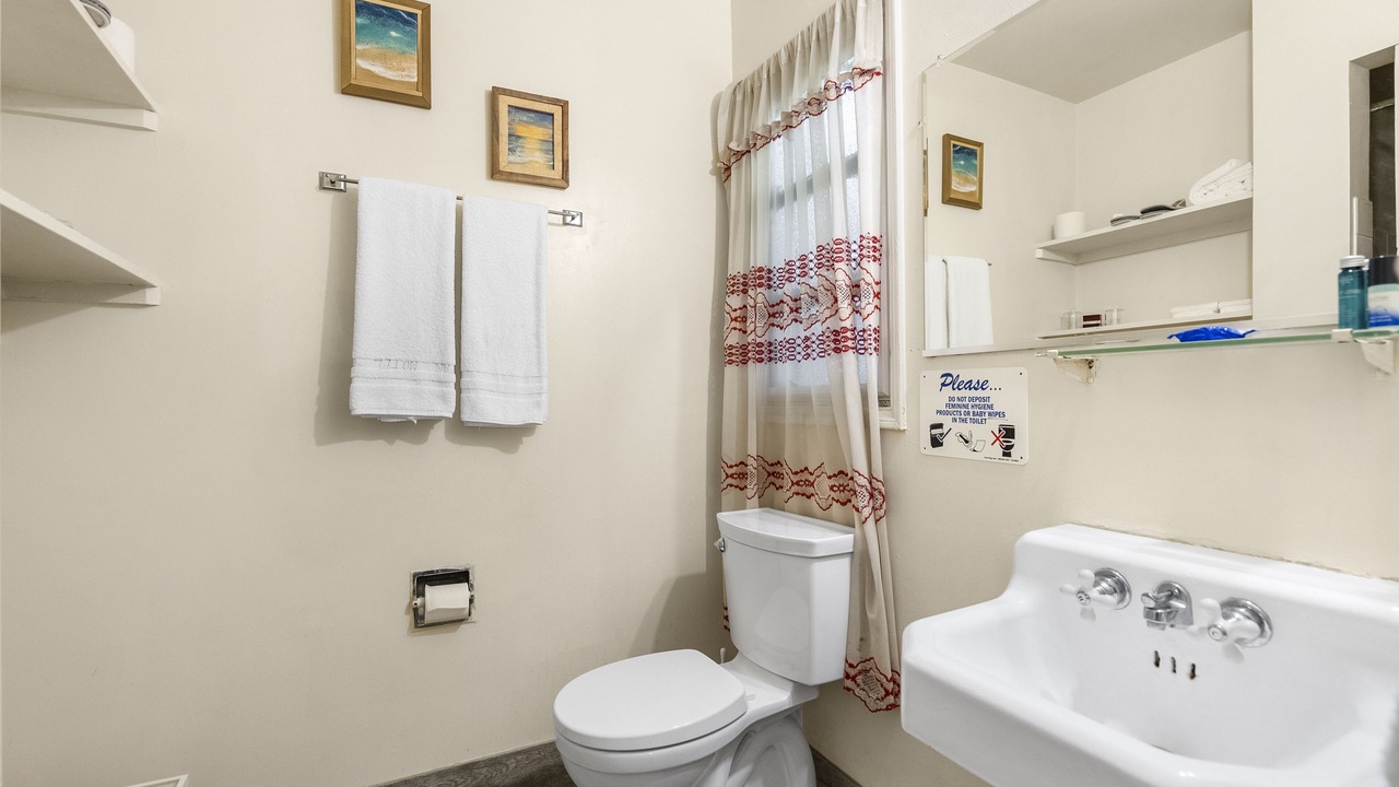 Photo of Bathroom in Moreno Valley