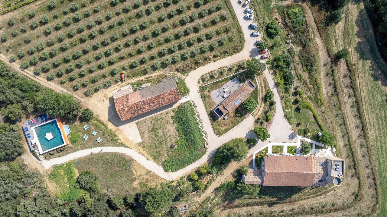 Photo of Outdoor in Villelaure