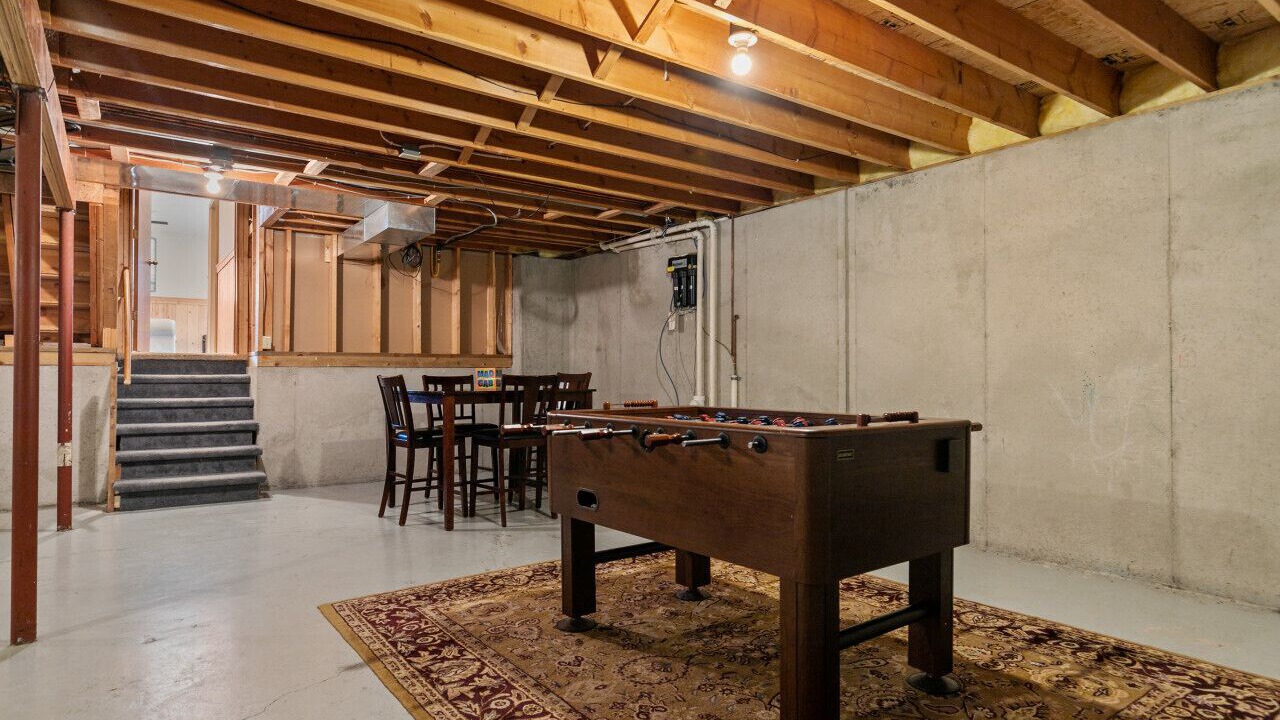 Photo of Bedroom in Black Wolf