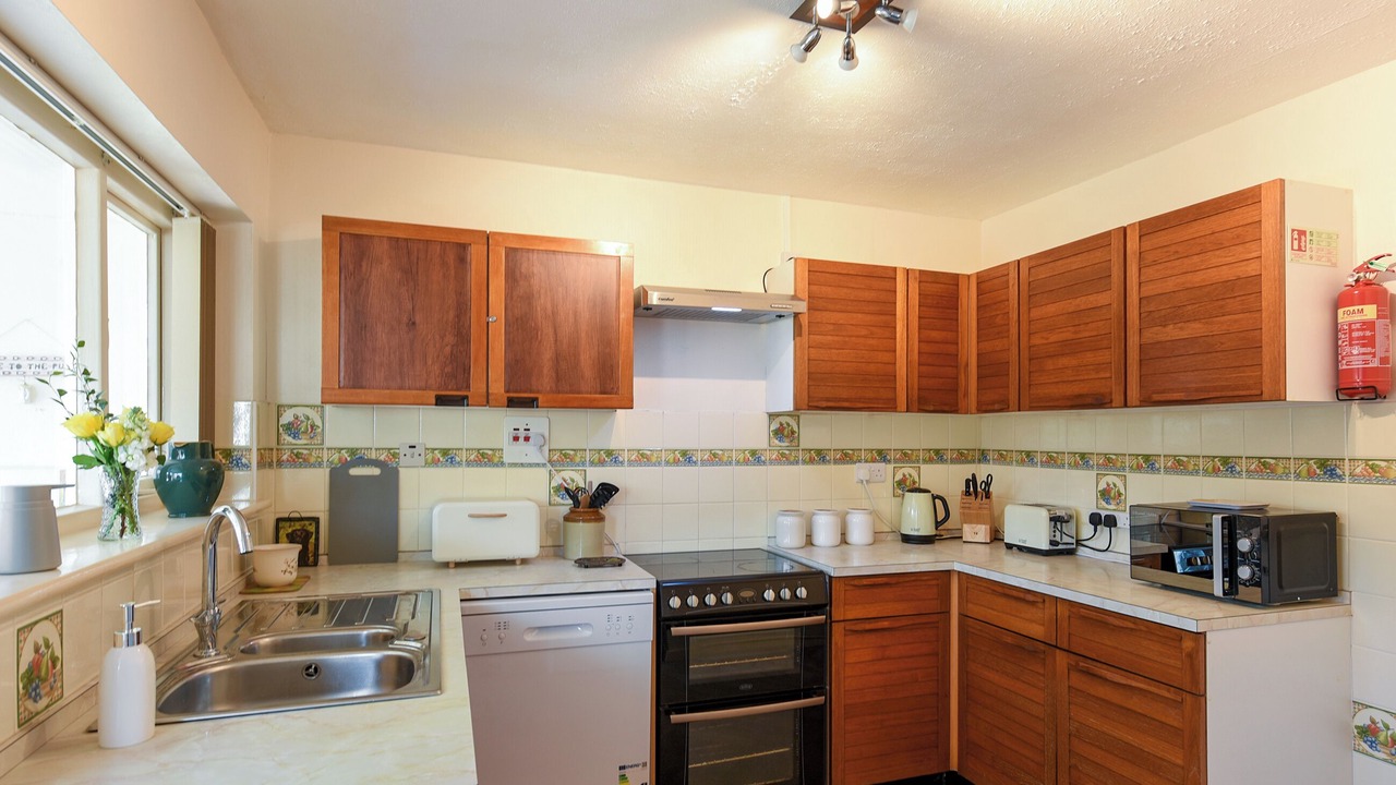 Photo of Others in Bryn-crug