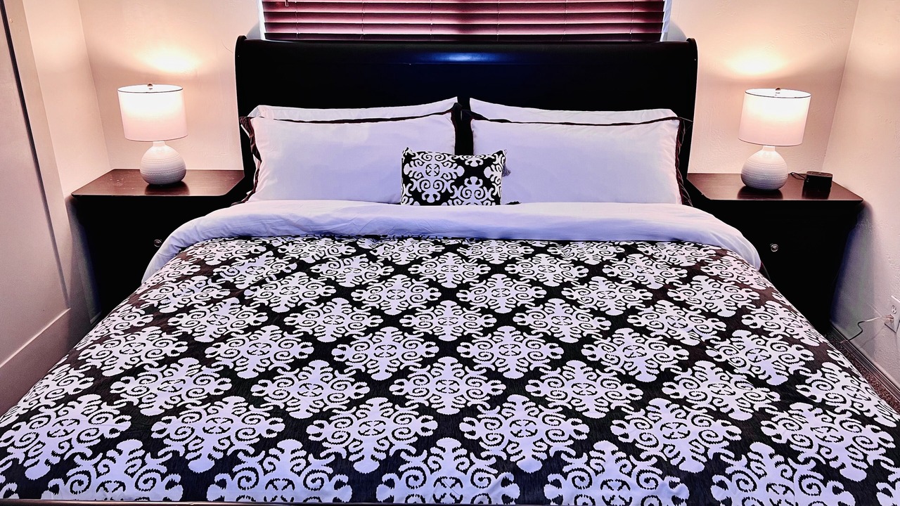 Photo of Bedroom in Alamogordo
