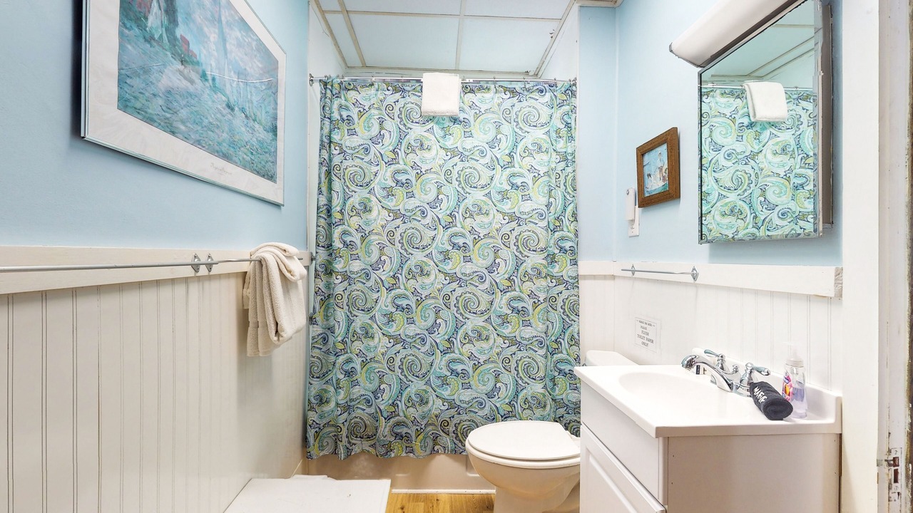 Photo of Bathroom in Rock Stream