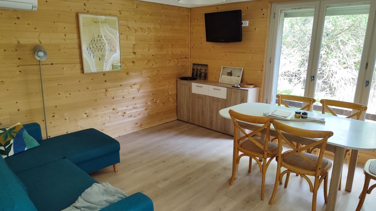 Photo of Livingroom in Mostuejouls