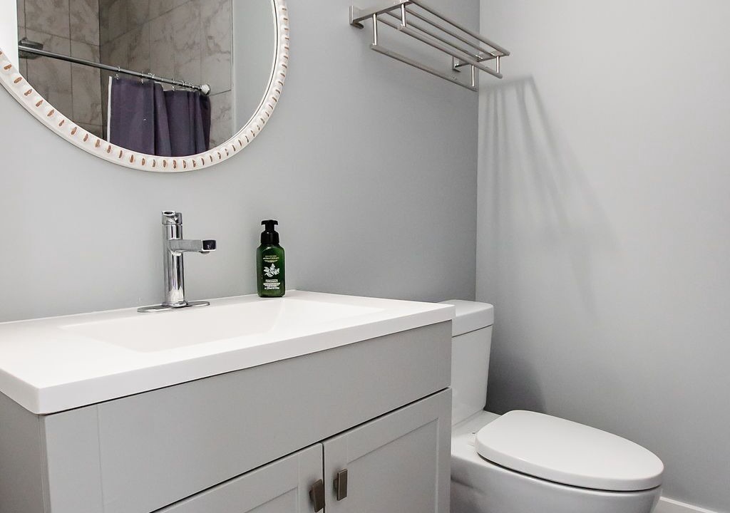 Photo of Bathroom in Grand Bend