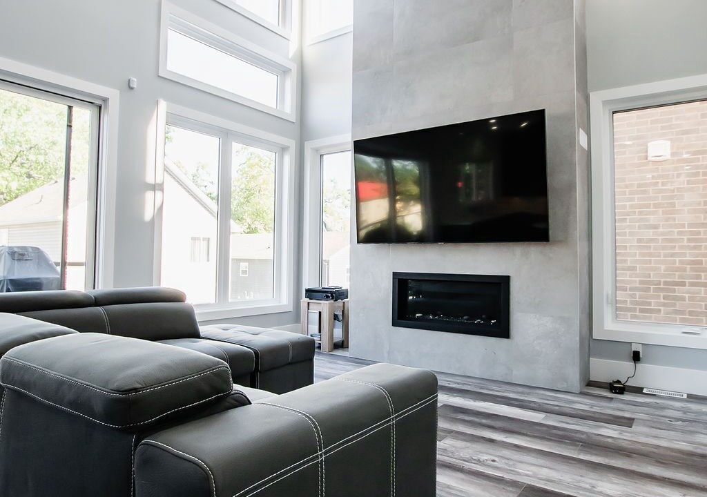Photo of Livingroom in Grand Bend