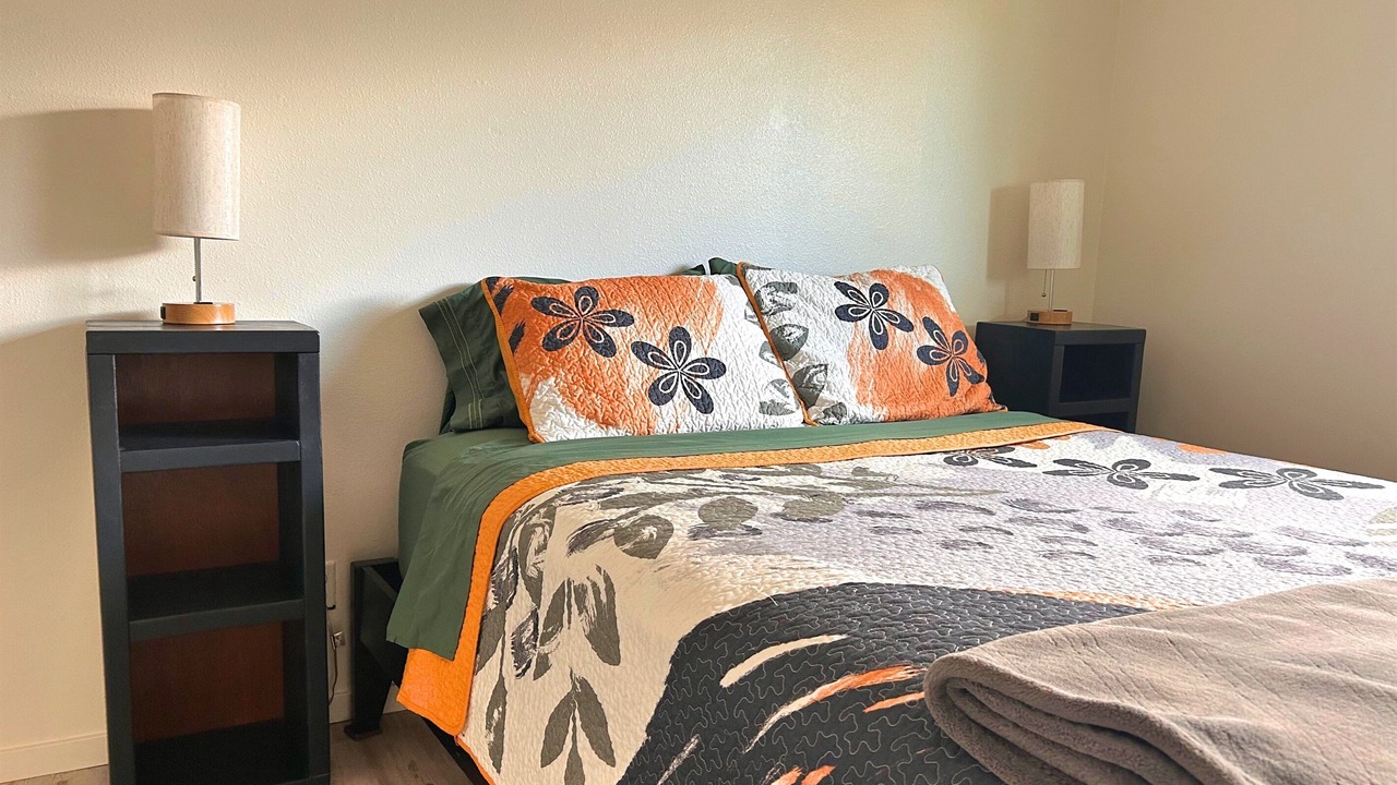 Photo of Others in Creswell