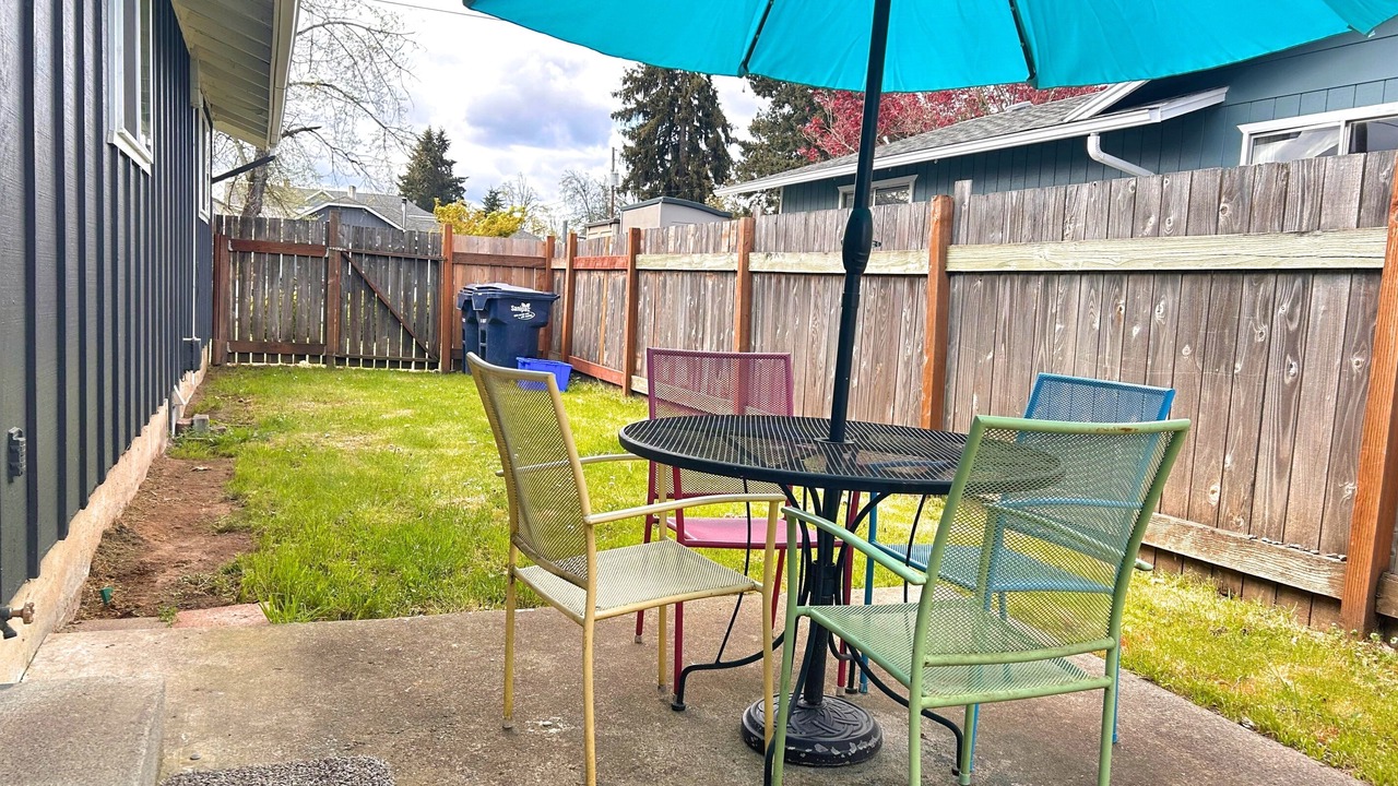 Photo of Outdoor in Creswell