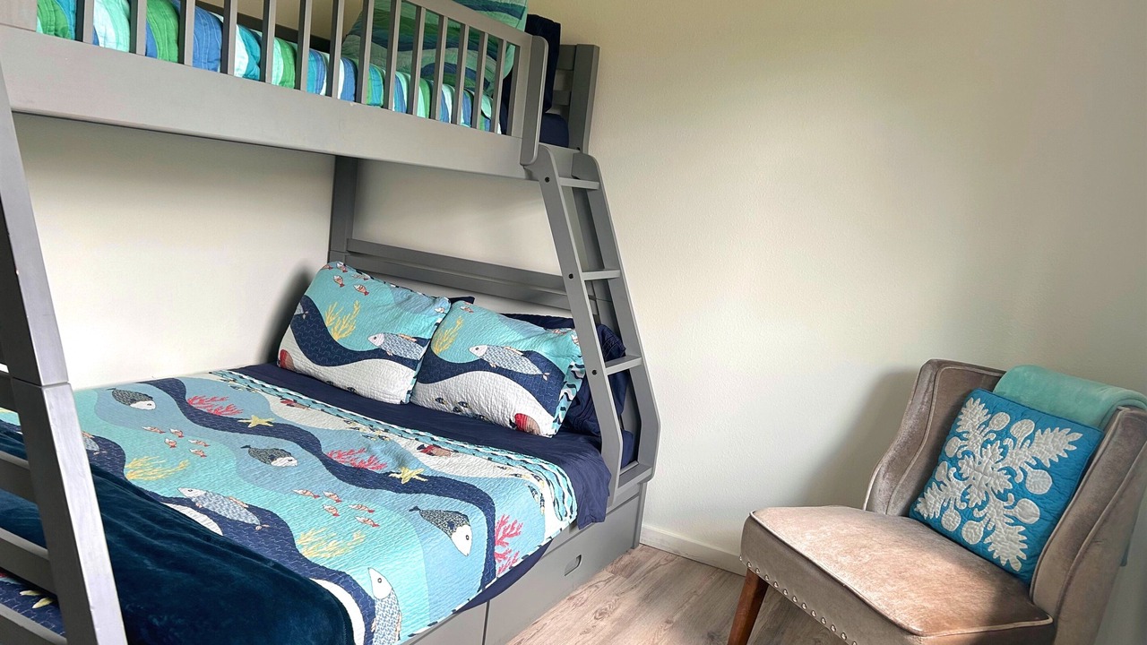 Photo of Others in Creswell