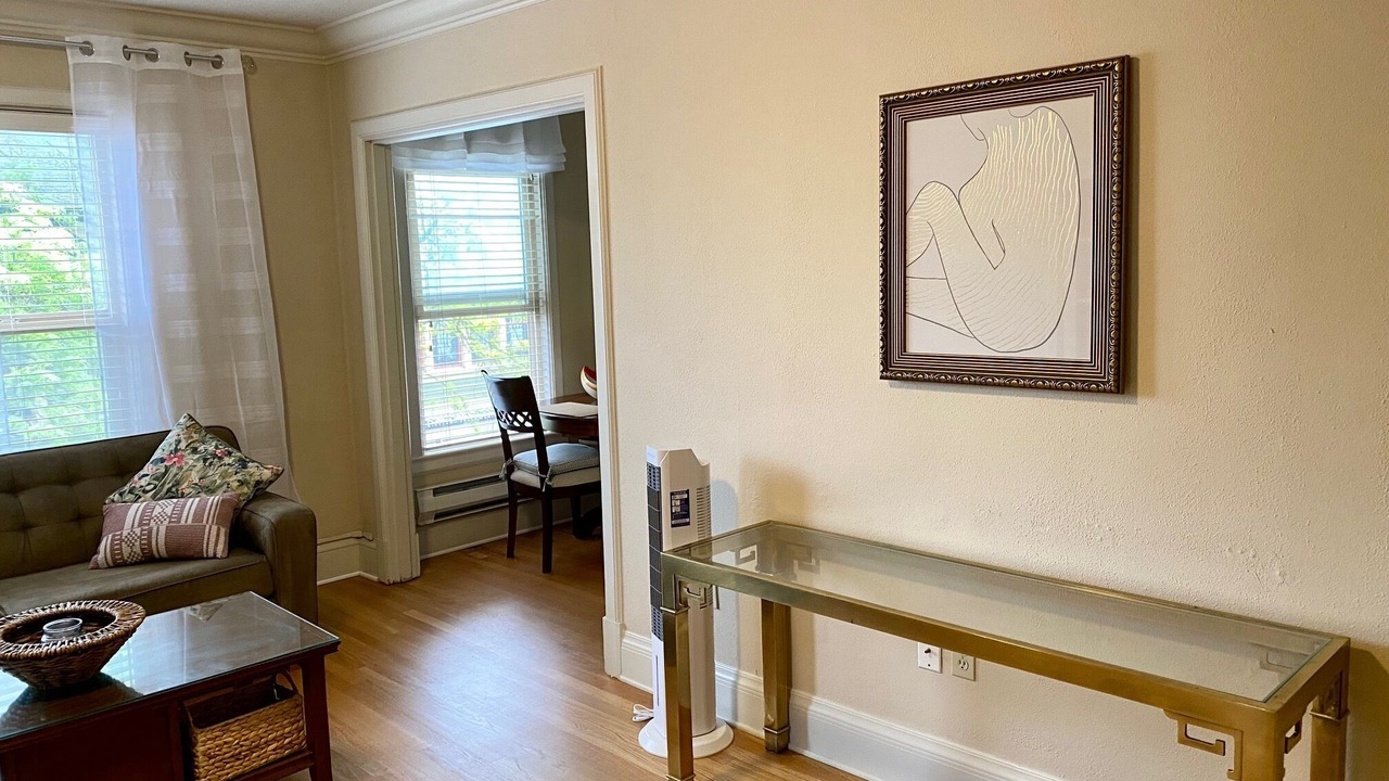 Photo of Others in University District