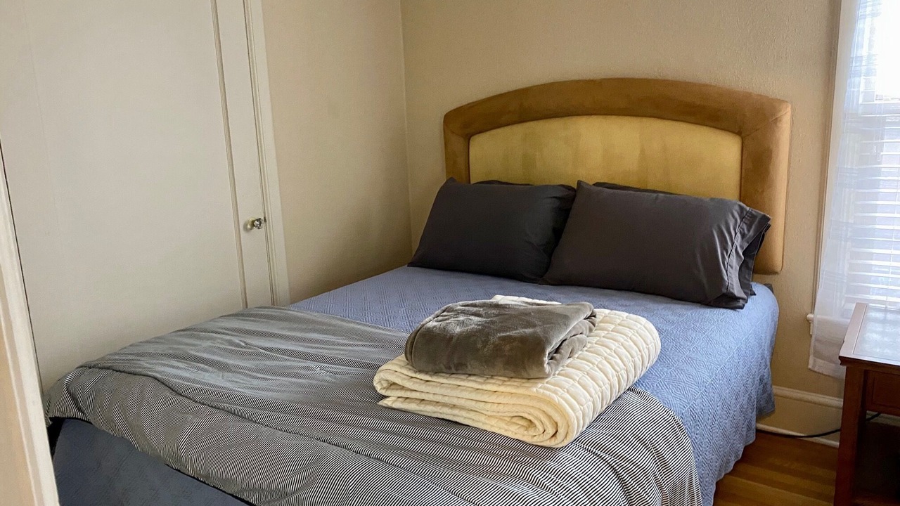 Photo of Others in University District