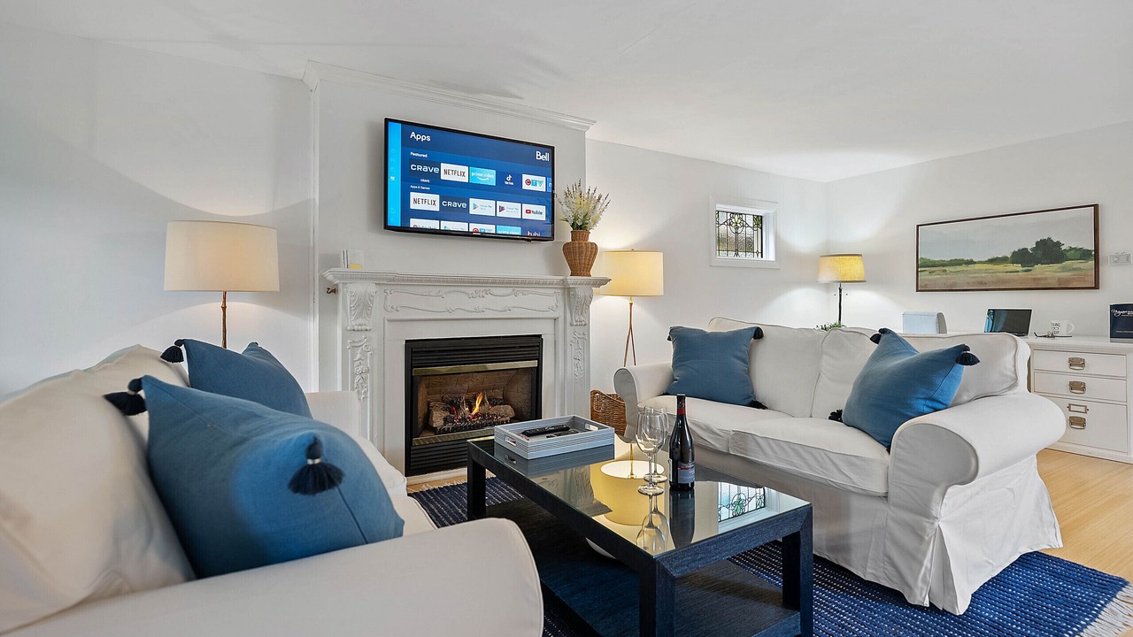 Photo of Livingroom in Old Town Historic District
