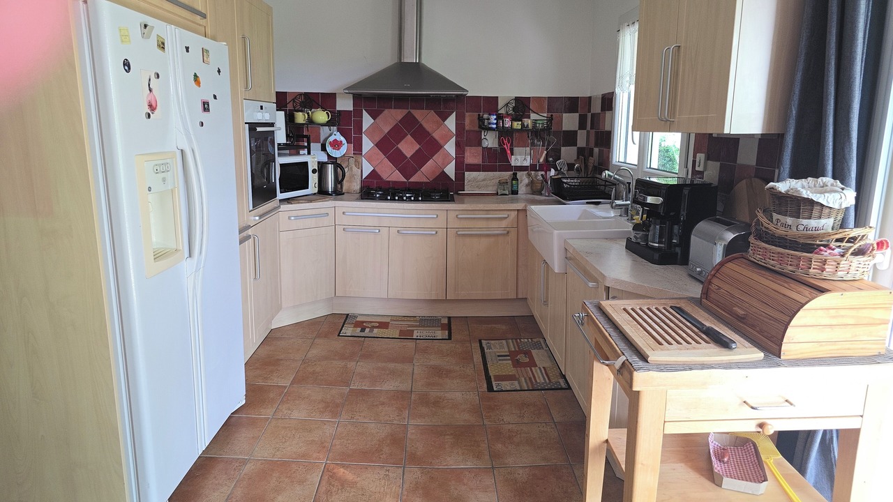 Photo of Kitchen in Saint-Amans-du-Pech