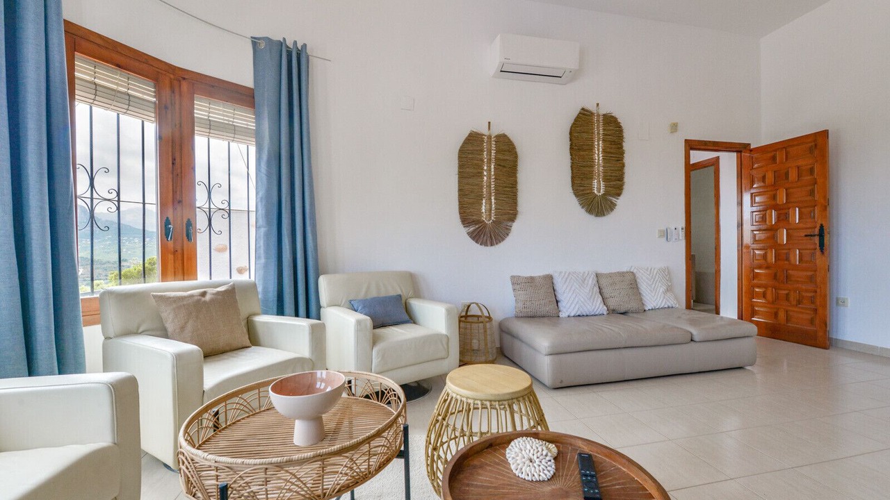 Photo of Livingroom in Empedrola