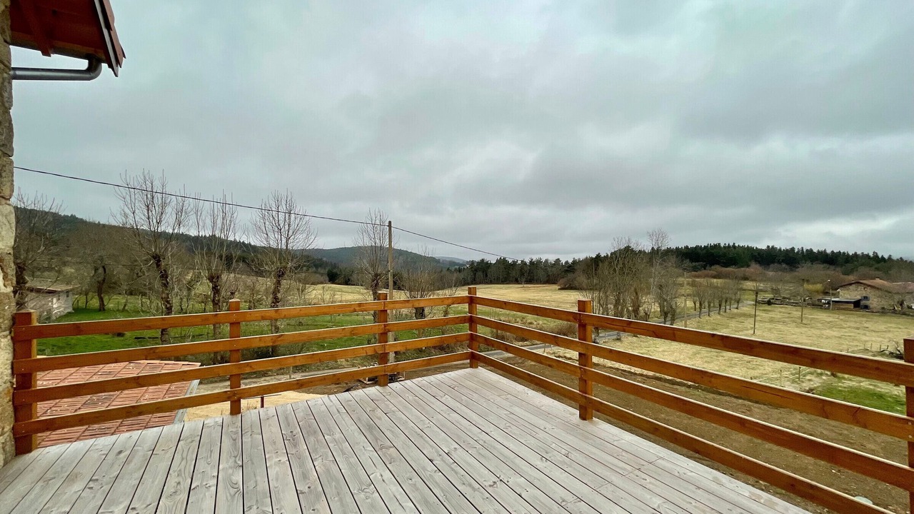 Photo of Patio Balcony in Cistrieres