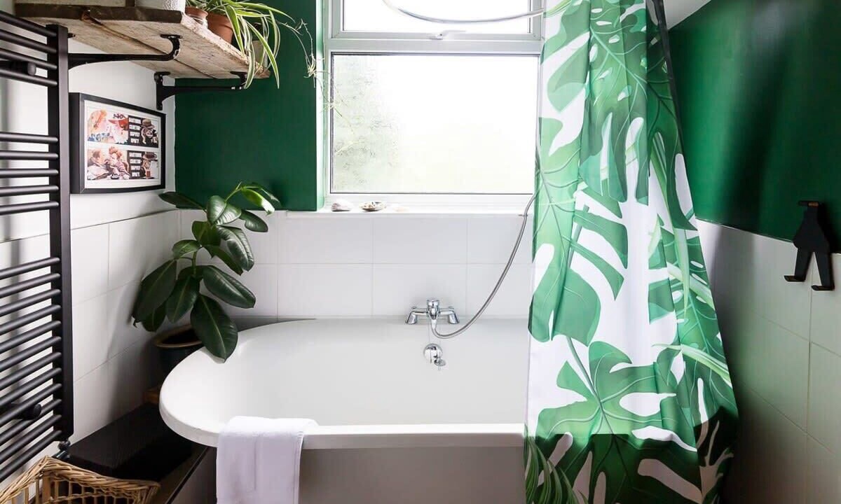 Photo of Bathroom in Kegworth