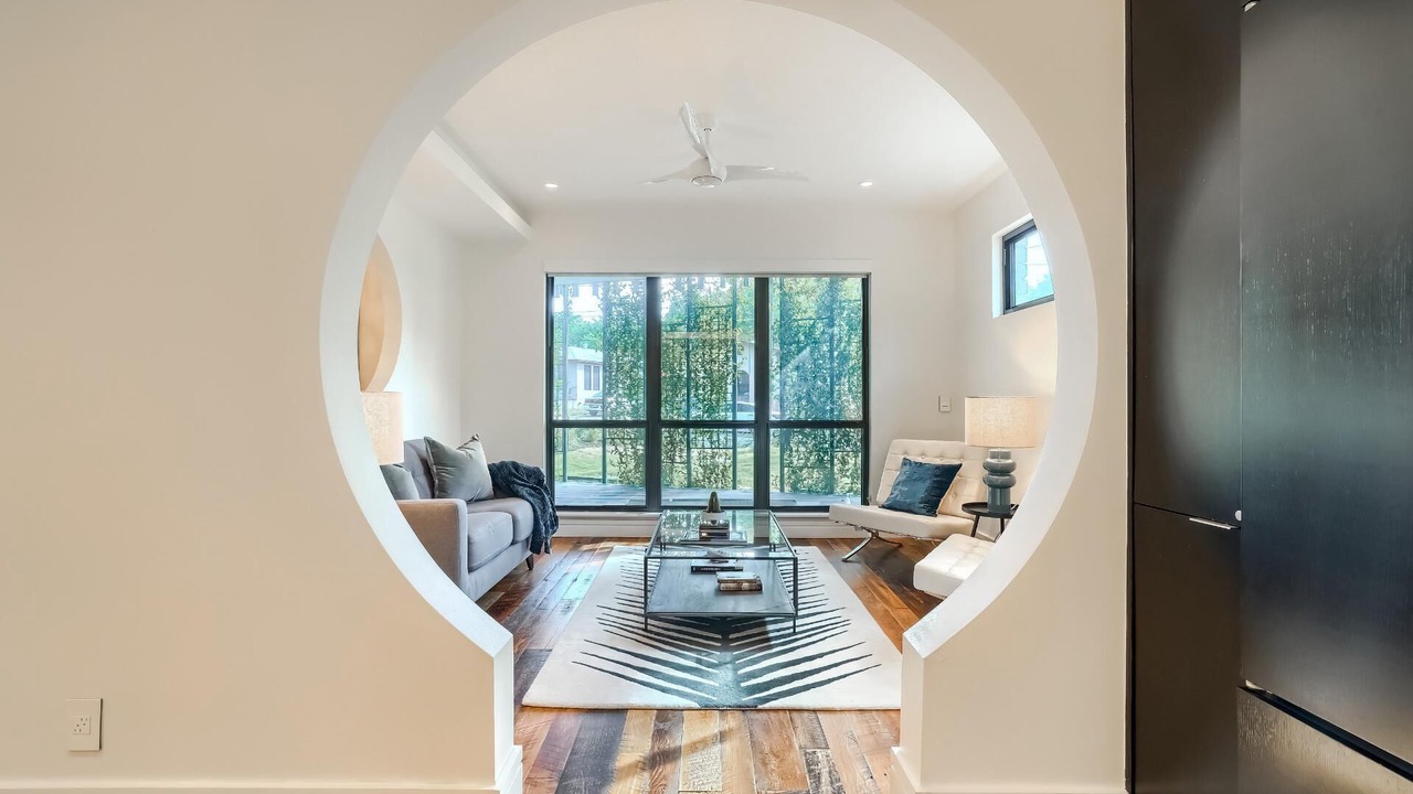 Photo of Livingroom in Zilker