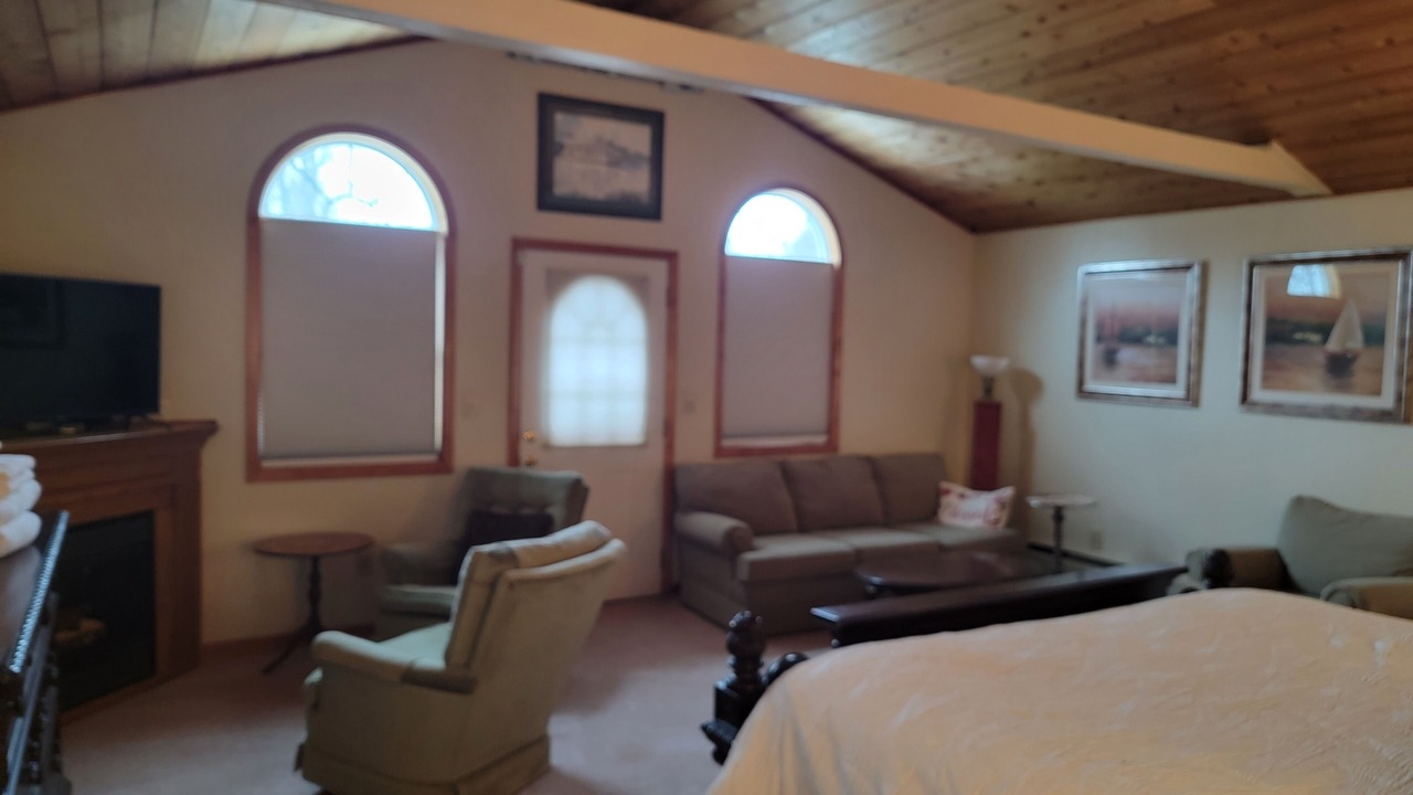 Photo of Livingroom in Baldwinsville