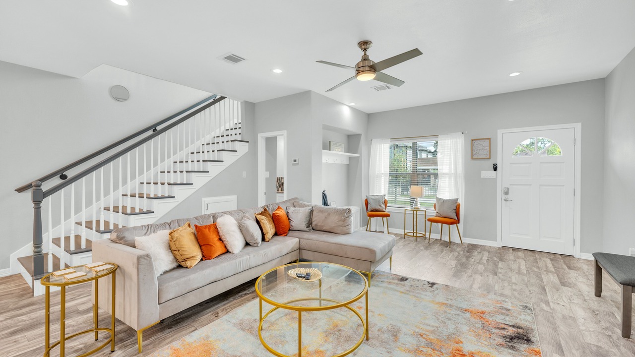 Photo of Livingroom in Greater East End