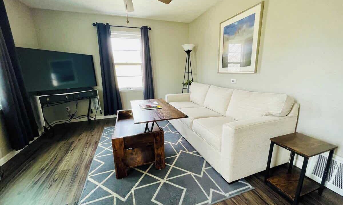 Photo of Livingroom in Sioux Falls