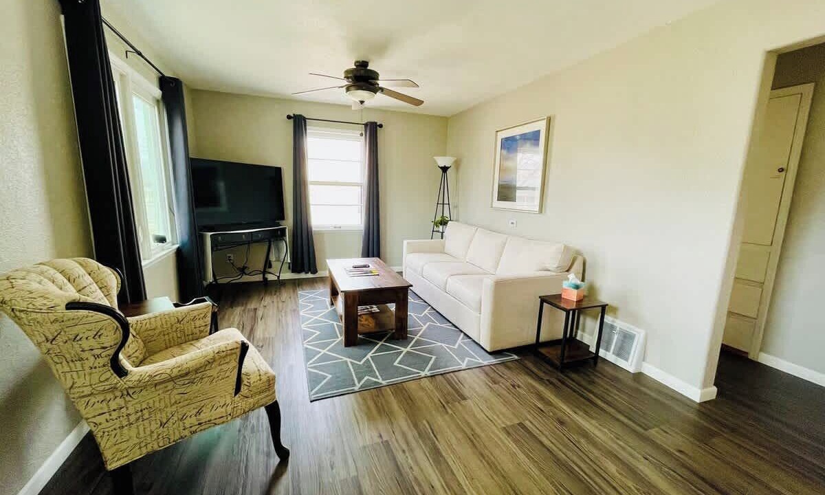 Photo of Livingroom in Sioux Falls