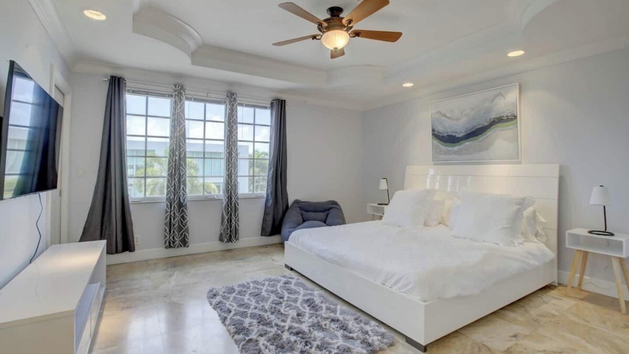 Photo of Bedroom in Colee Hammock