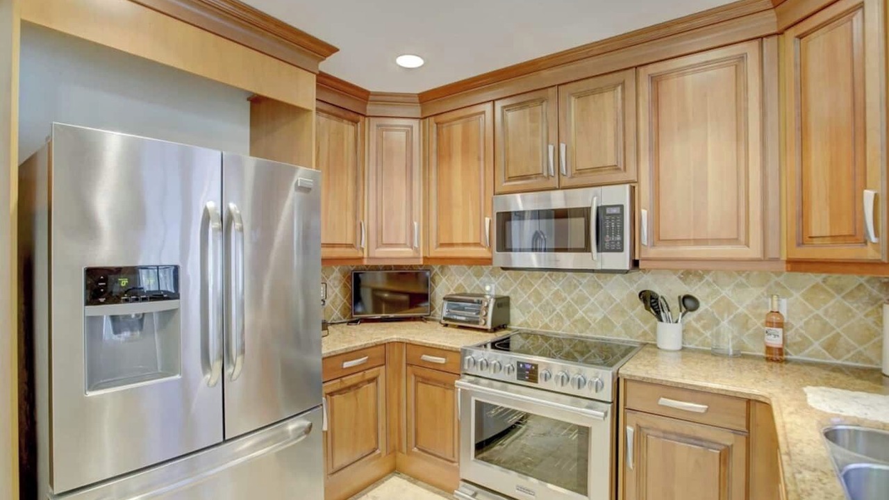 Photo of Kitchen in Colee Hammock
