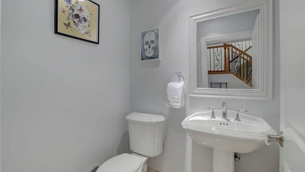 Photo of Bathroom in Colee Hammock