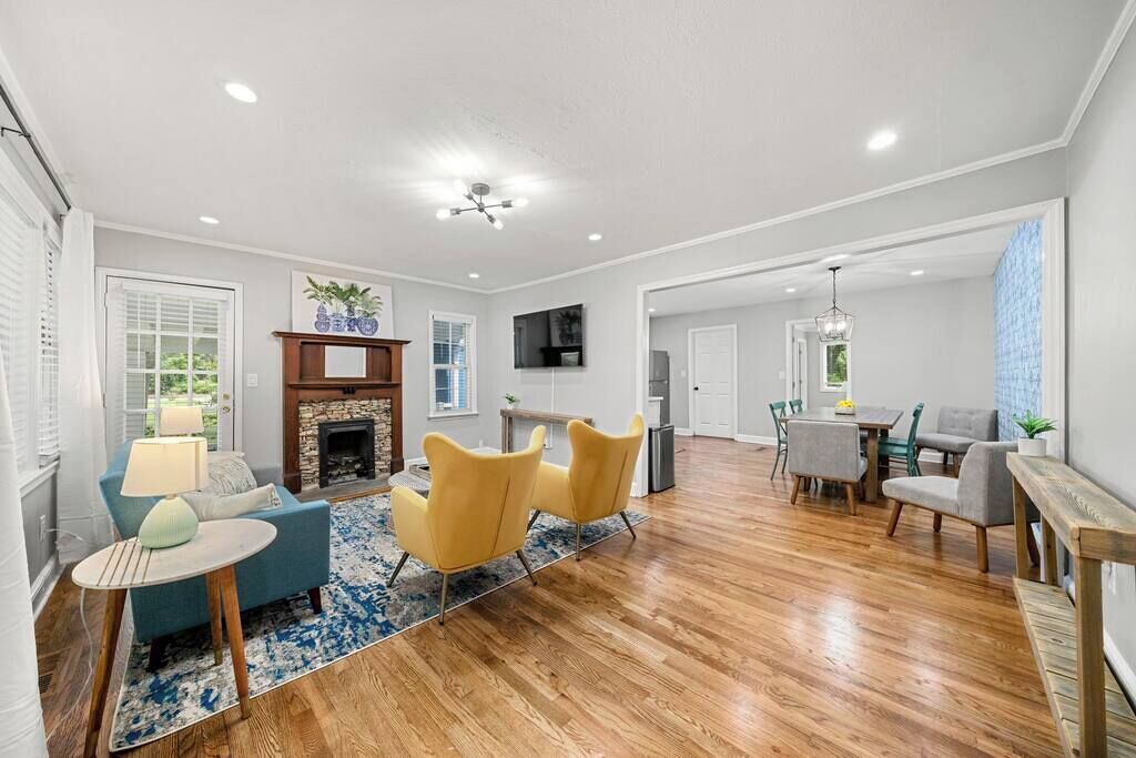 Photo of Livingroom in Norcross