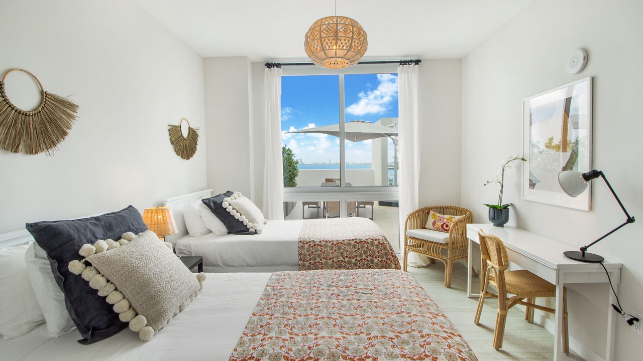 Photo of Bedroom in Northeast Miami