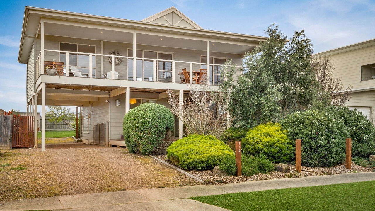 Photo of Outdoor in Coronet Bay