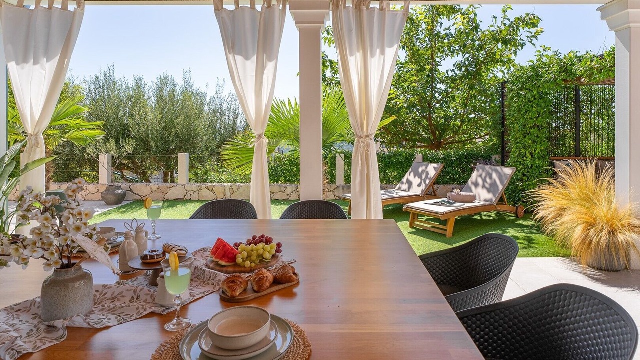 Photo of Outdoor in Mravince
