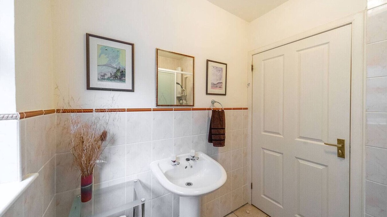 Photo of Bathroom in Comrie