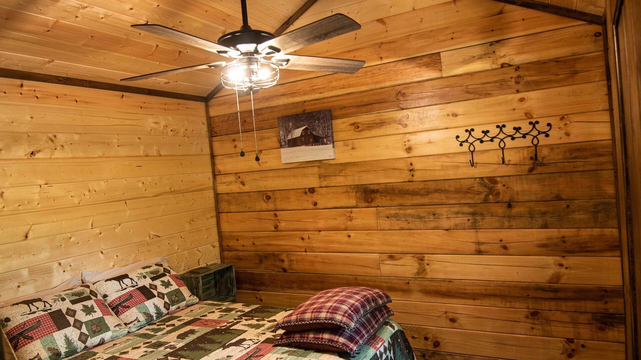 Photo of Bedroom in Harriet