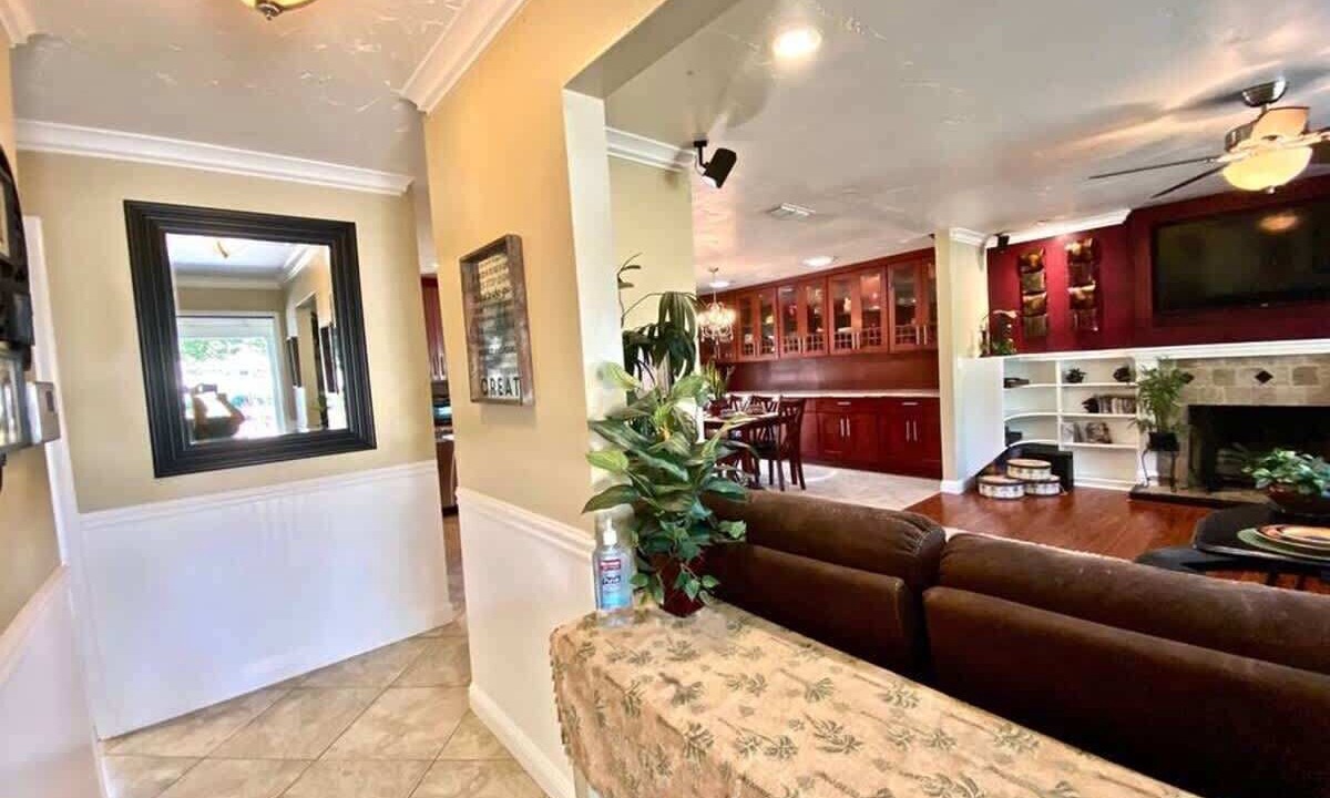 Photo of Livingroom in Roseville